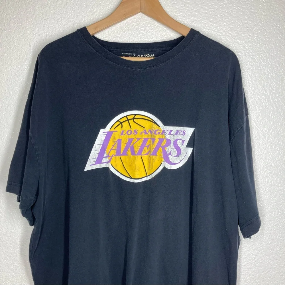 Los Angeles Lakers Mitchell & Ness Tee Shirt XXL Black Yellow Cotton - Picture 3 of 16